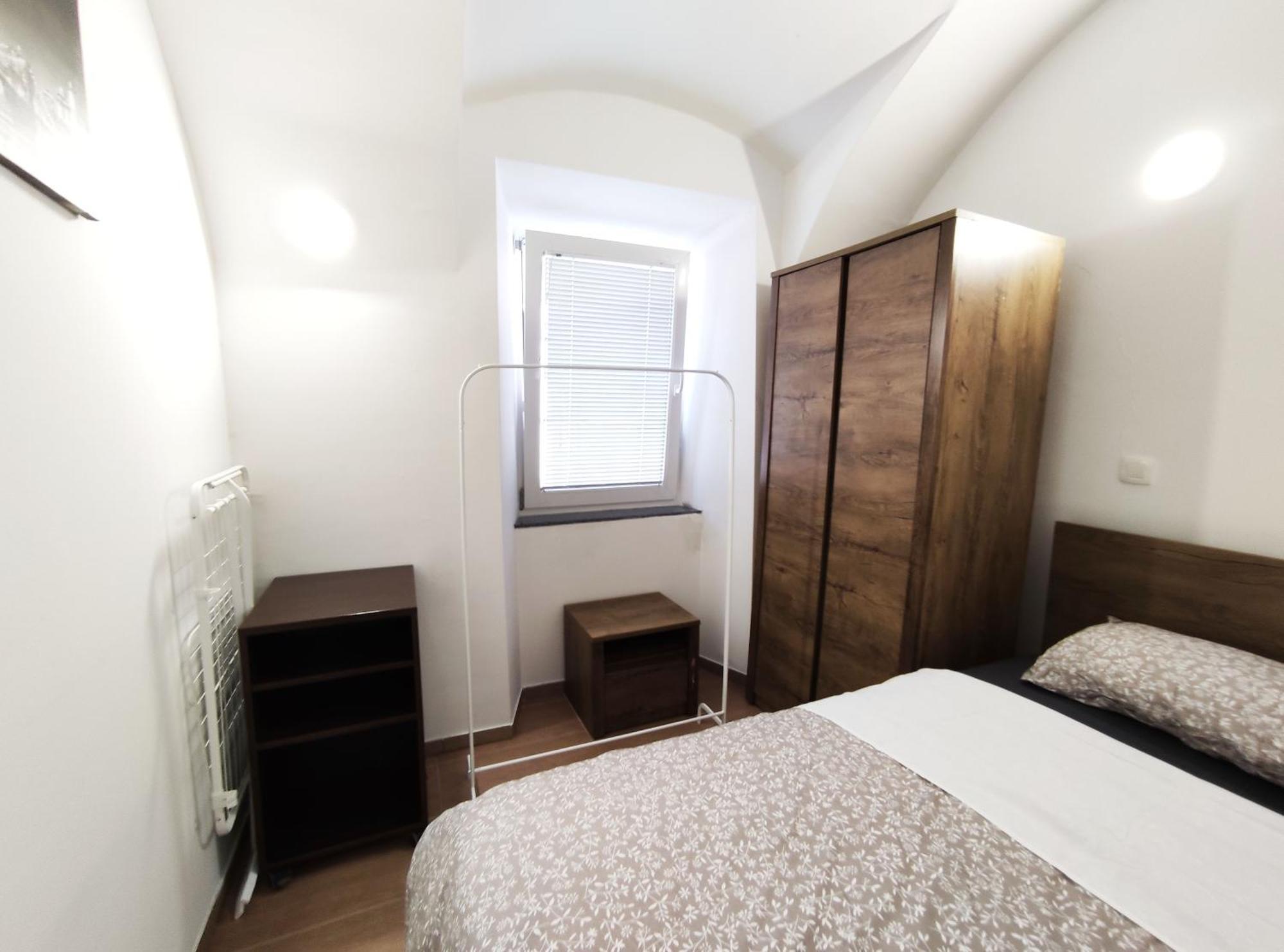 Sisters 3-4 Apartment